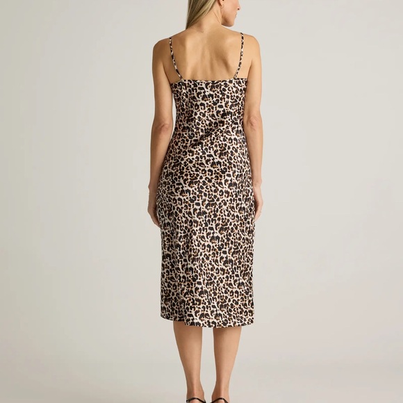 Elegant Leopard Print Silk Midi Dress - Picture 2 of 3